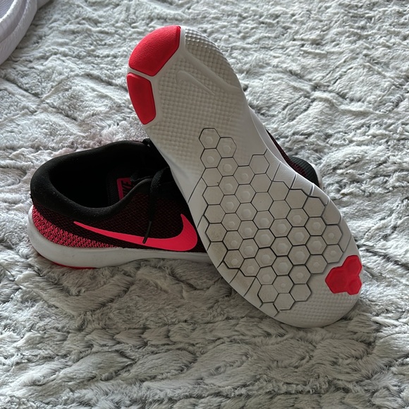 Nike Experience Run 7 - Picture 4 of 4